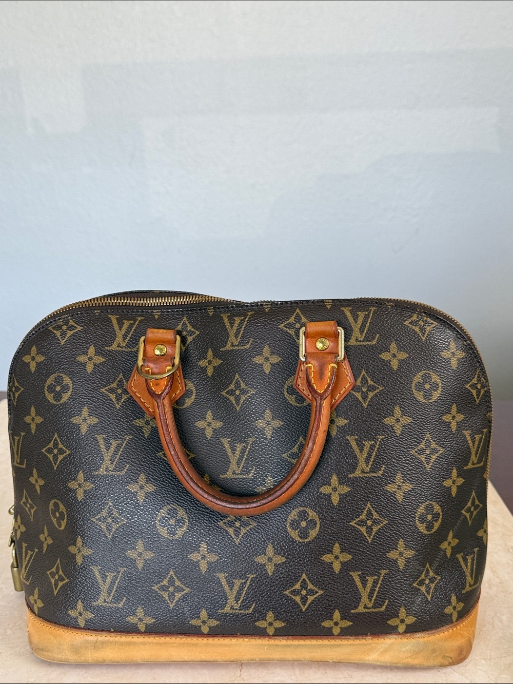 Louis Vuitton Monogram Alma Satchel - Brown/Gold